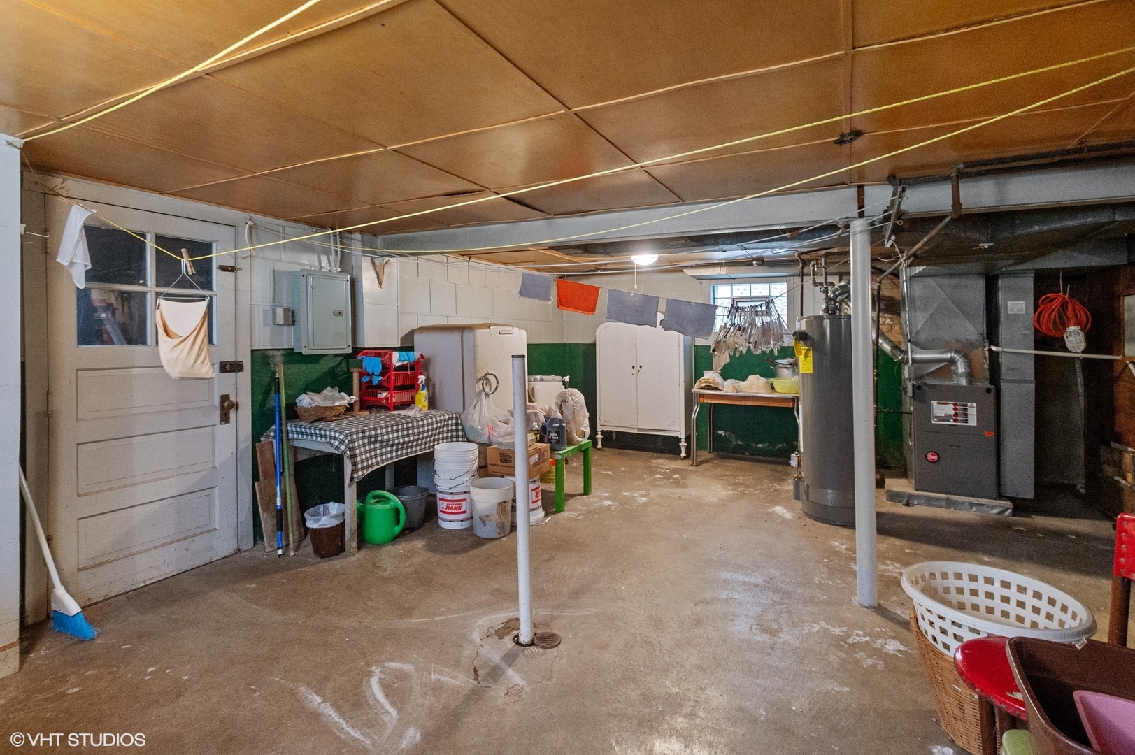 3737 N Cumberland Avenue