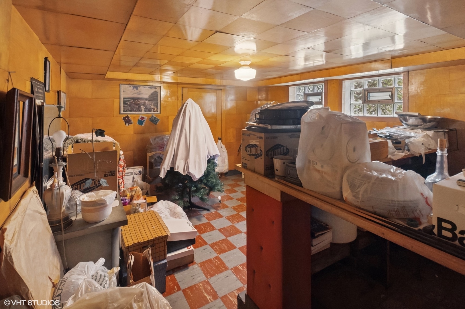 3737 N Cumberland Avenue