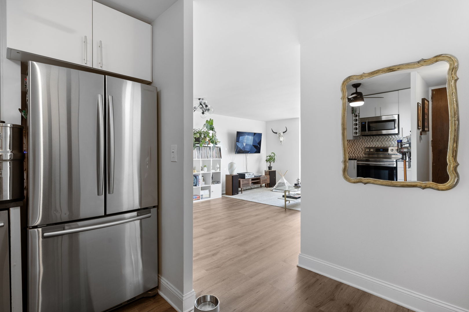 720 W Gordon Terrace Unit: 15N