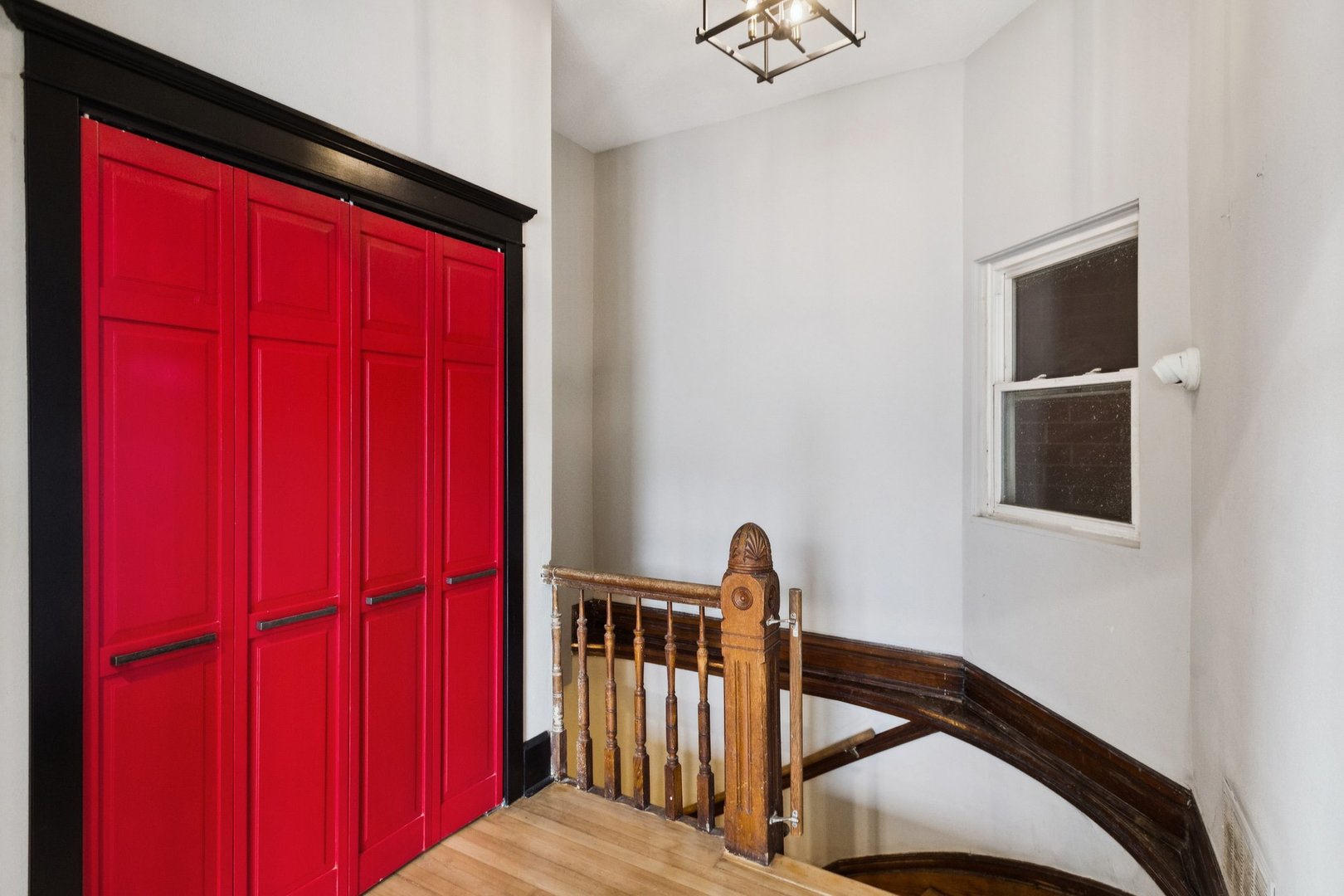 2900 W Belmont Avenue Unit: 3