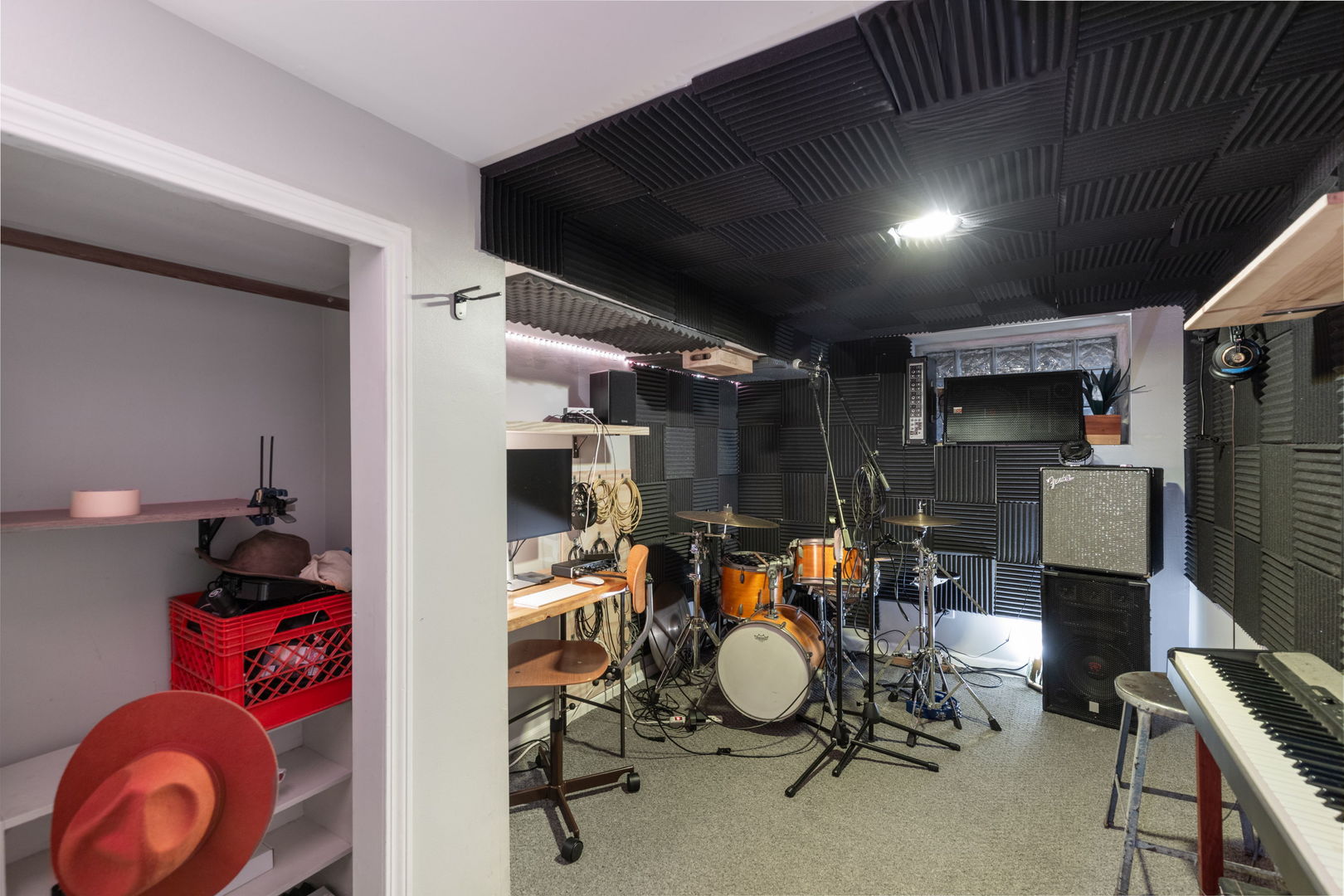 3439 W Hirsch Street