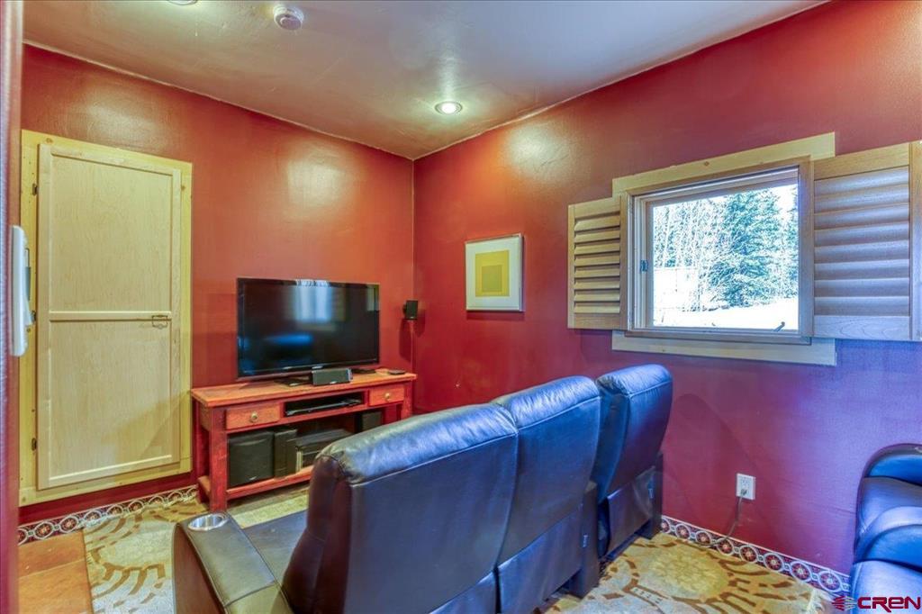 000 US Forest Road Road