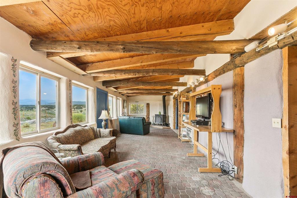 6135 County Road 15