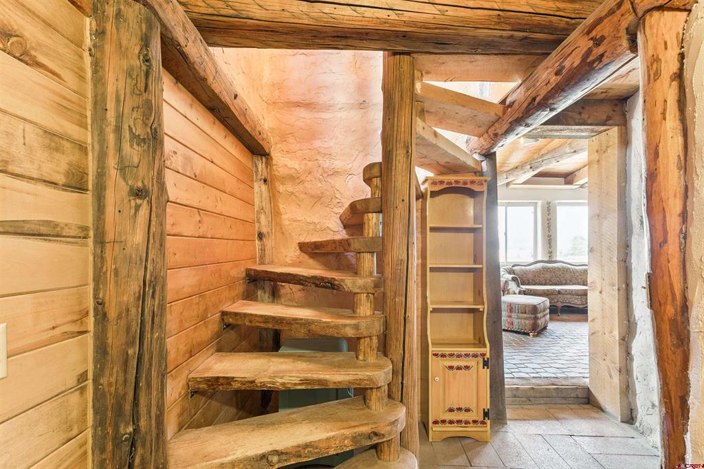 6135 County Road 15