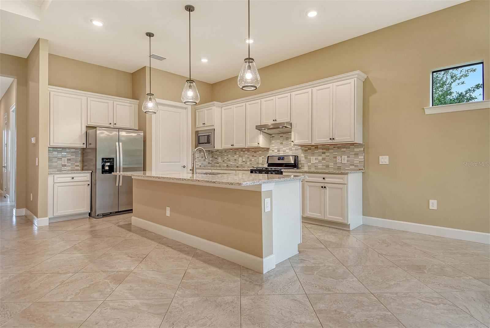 17905 WATERVILLE PL