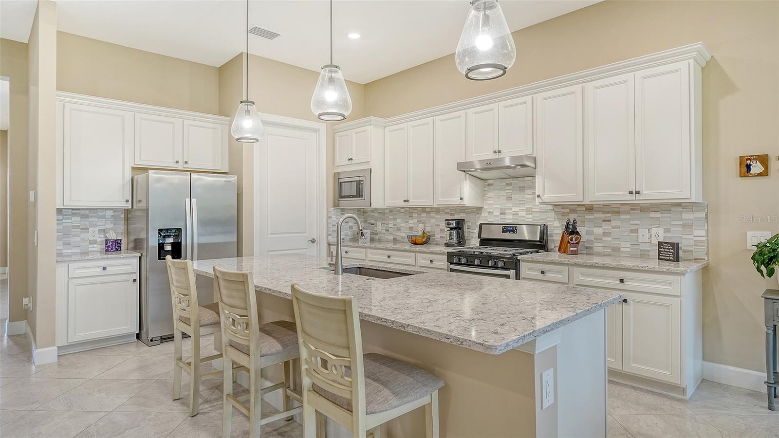 17905 WATERVILLE PL