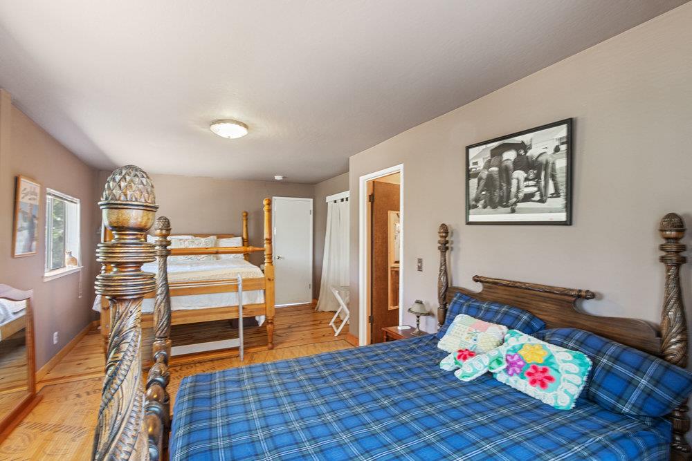 17465 Chesbro Lake DR