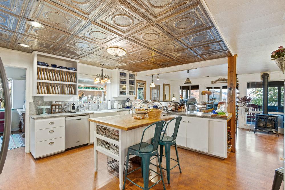 17465 Chesbro Lake DR