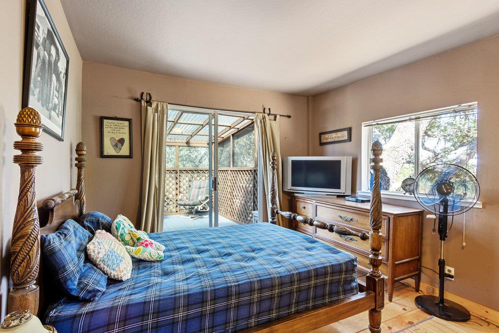 17465 Chesbro Lake DR