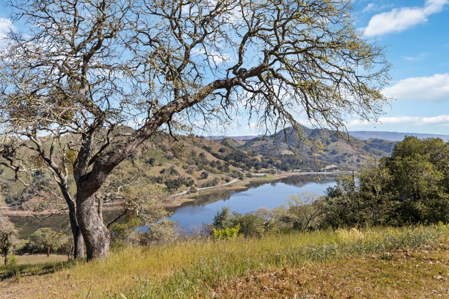 17465 Chesbro Lake DR