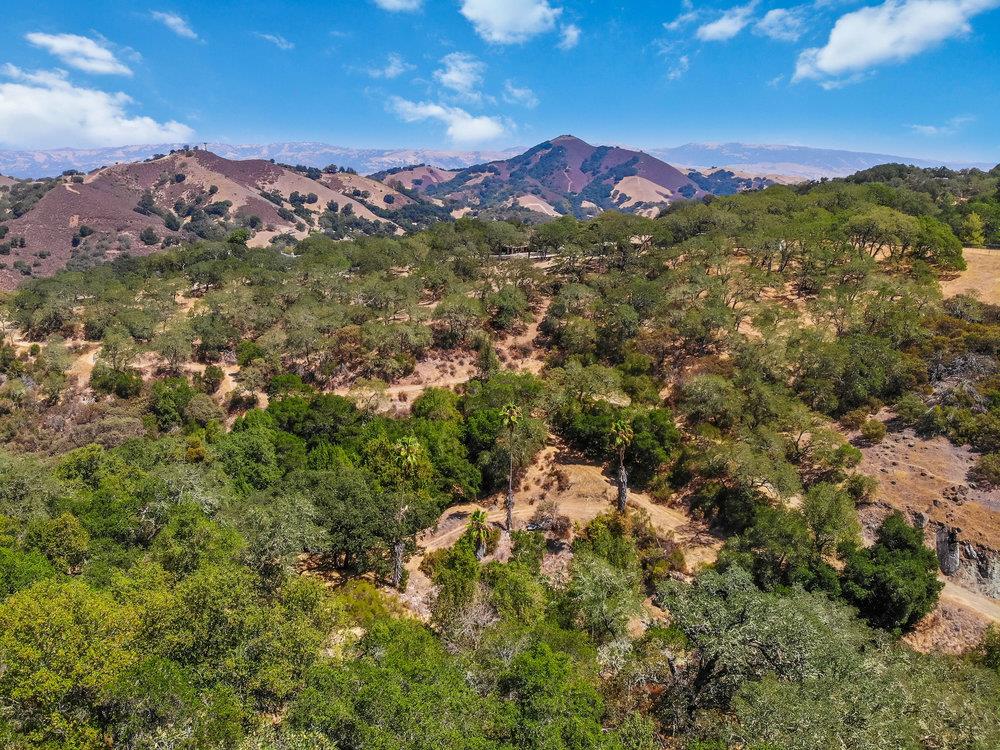 17465 Chesbro Lake DR