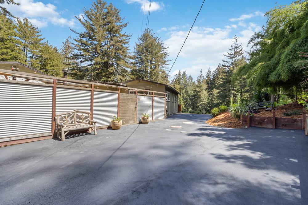 1767 Altamont DR