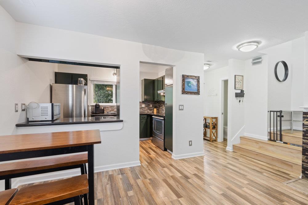 1200 Capitola RD 7