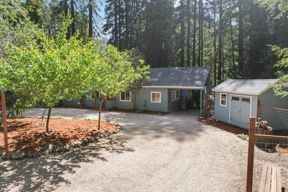 241 Redwood WAY