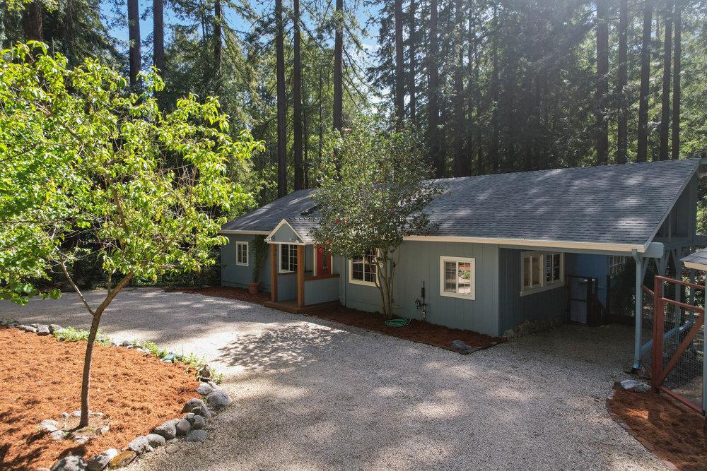 241 Redwood WAY