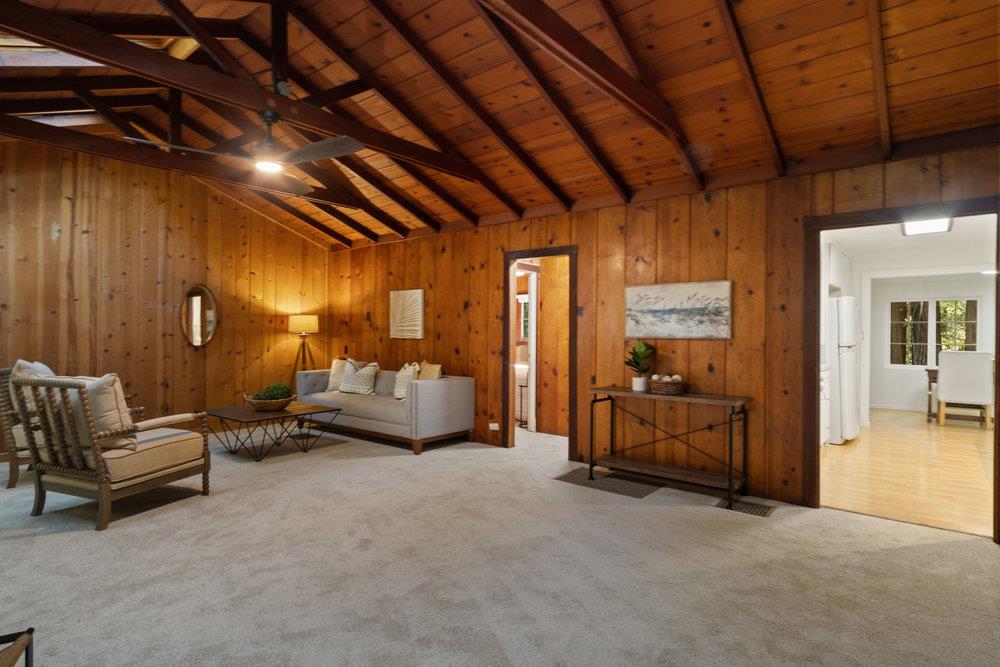 241 Redwood WAY