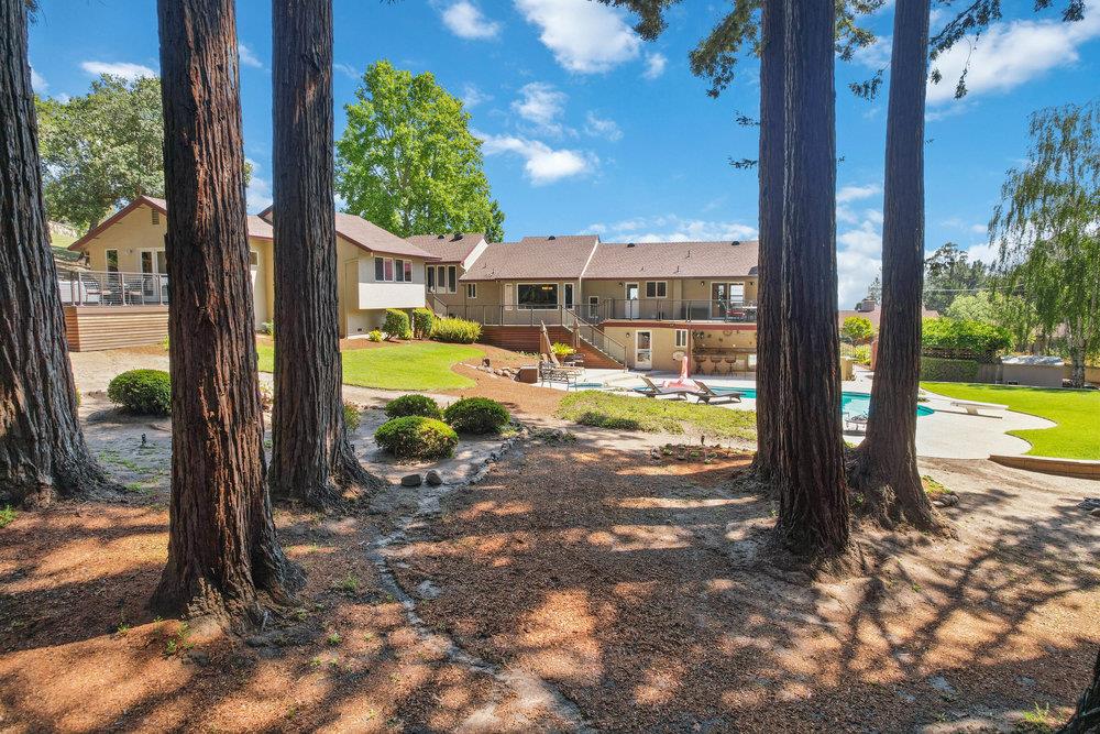 523 Charles Hill RD