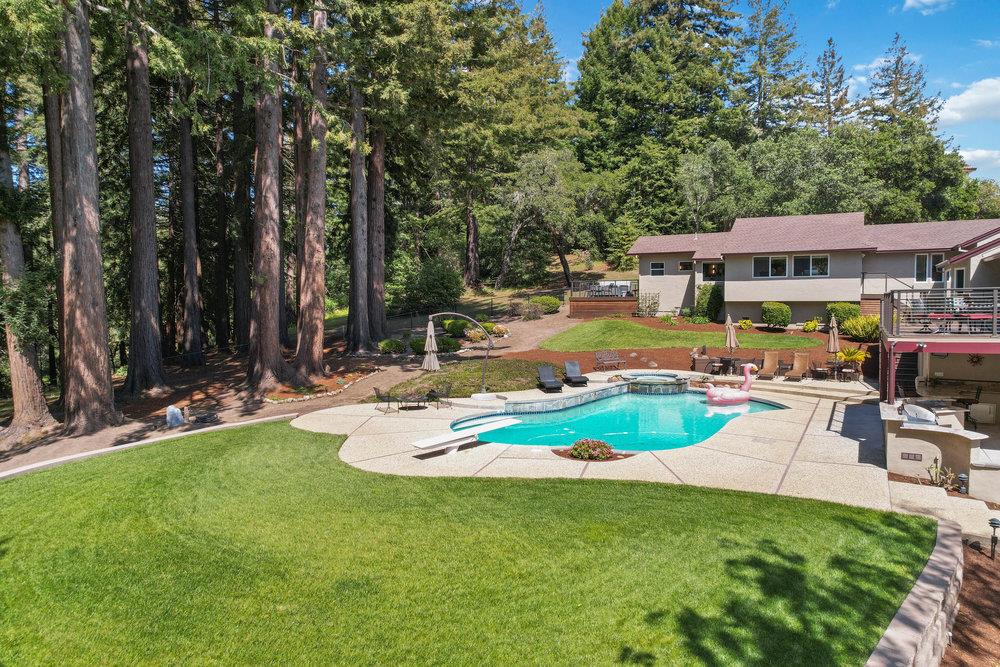 523 Charles Hill RD