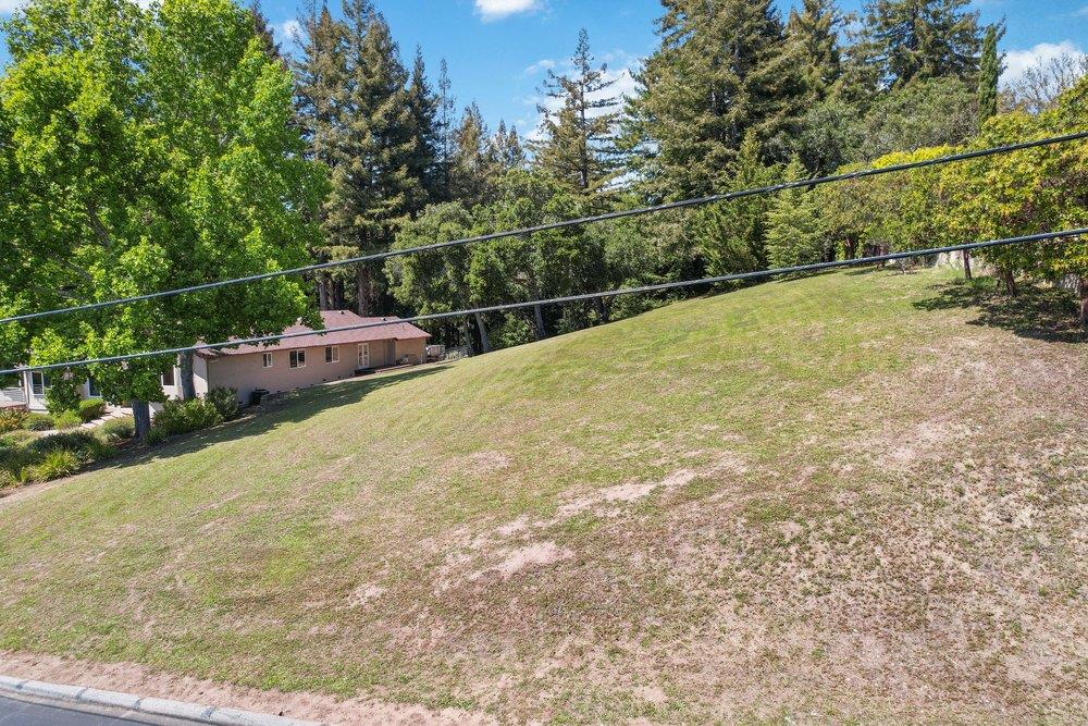 523 Charles Hill RD