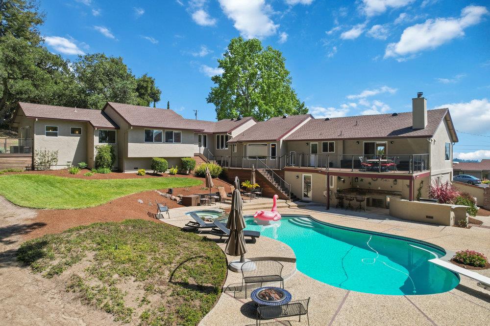 523 Charles Hill RD