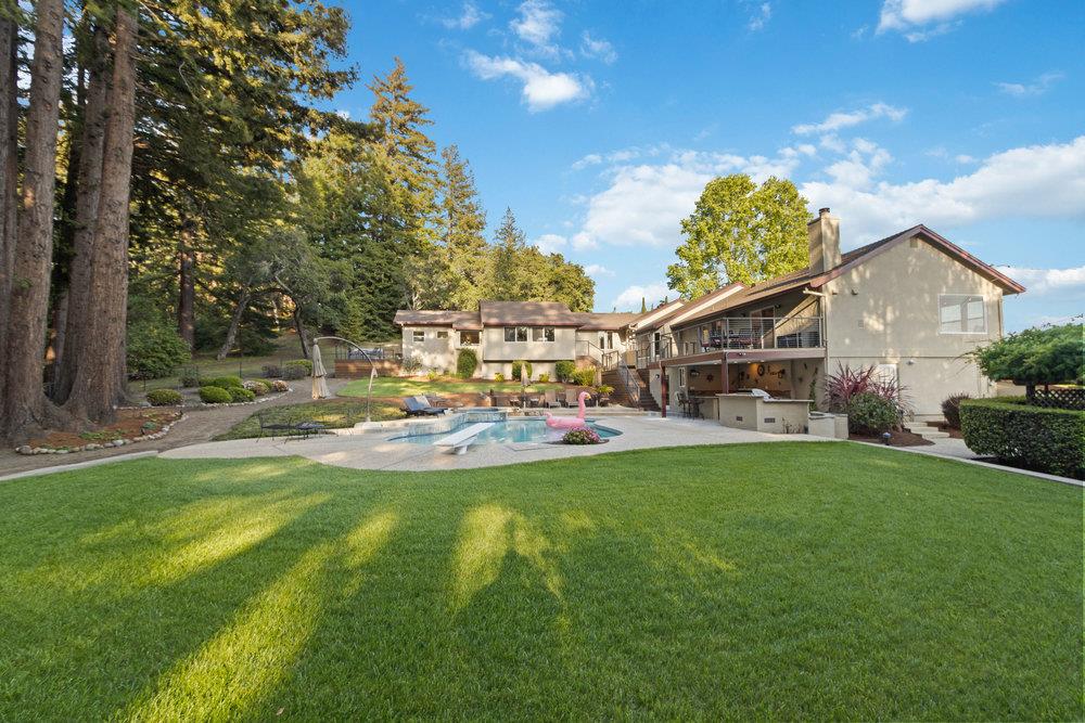 523 Charles Hill RD