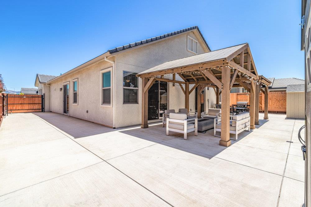 1408 Azalea CT