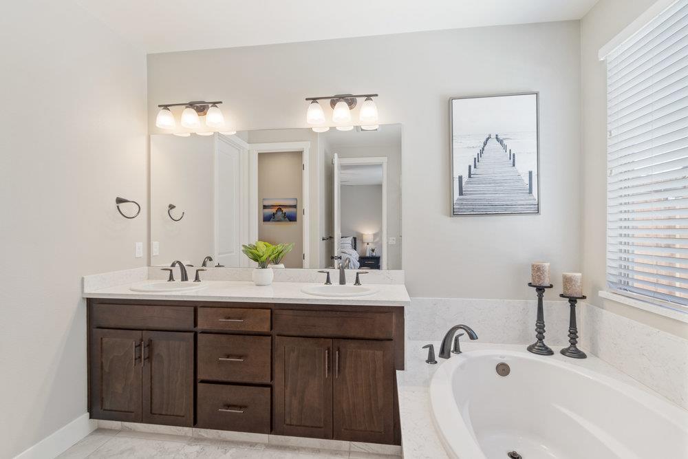1408 Azalea CT