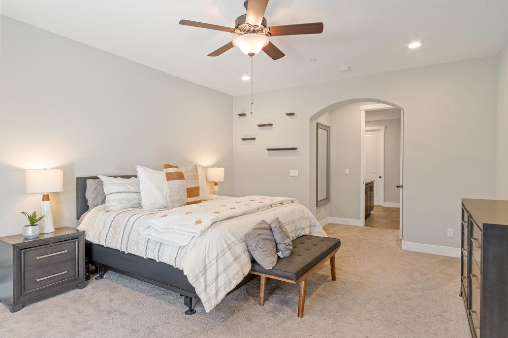 1408 Azalea CT