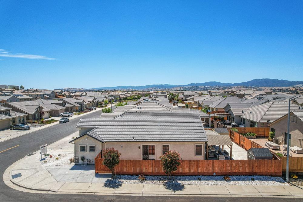 1408 Azalea CT