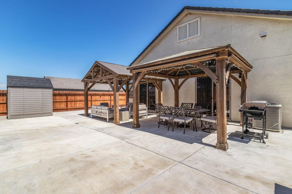 1408 Azalea CT