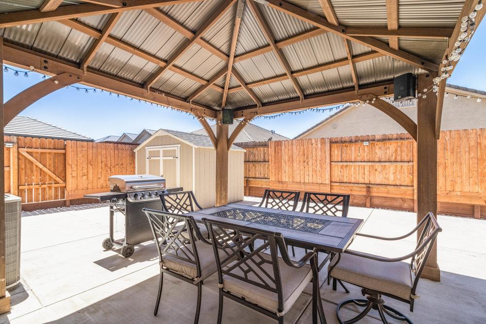 1408 Azalea CT