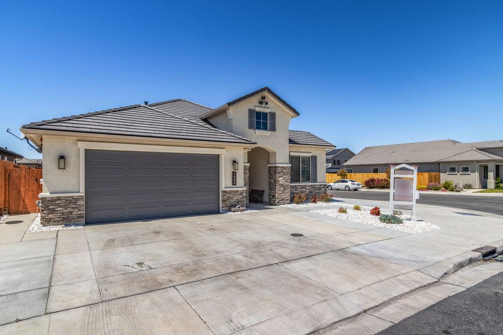 1408 Azalea CT