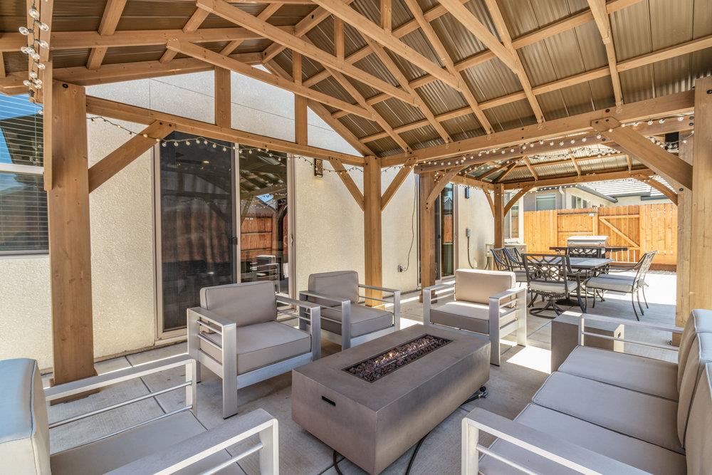 1408 Azalea CT