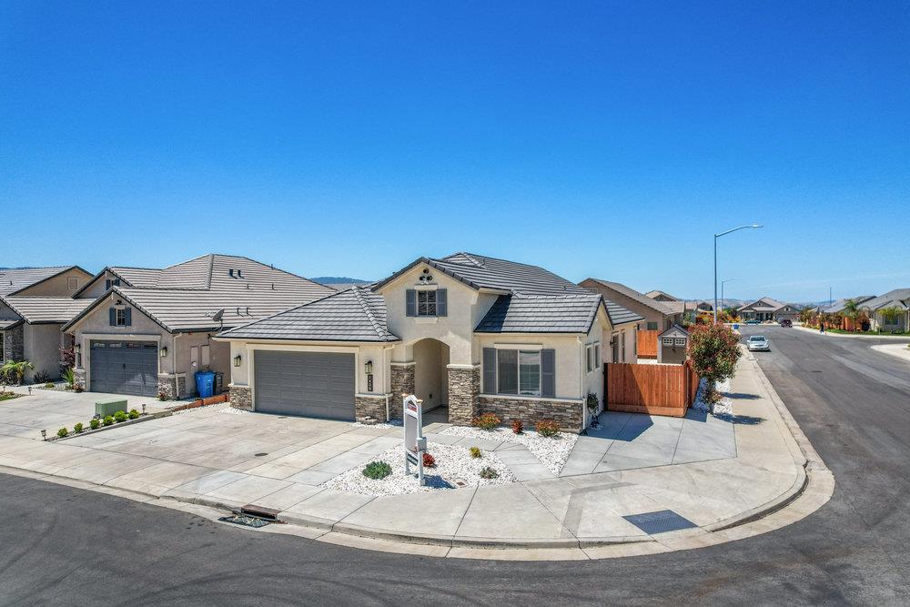 1408 Azalea CT