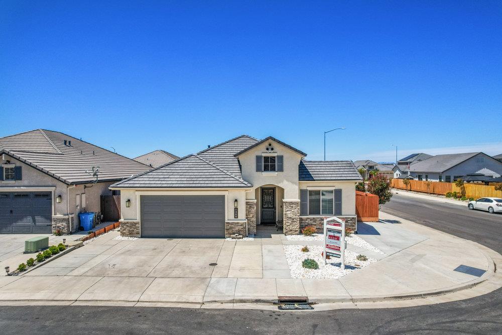 1408 Azalea CT