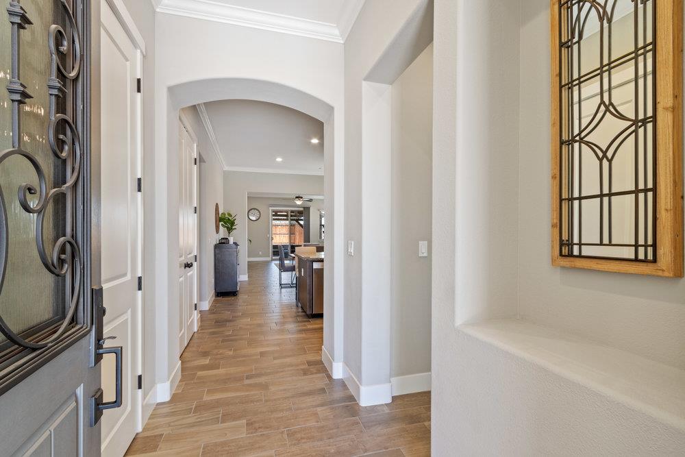 1408 Azalea CT