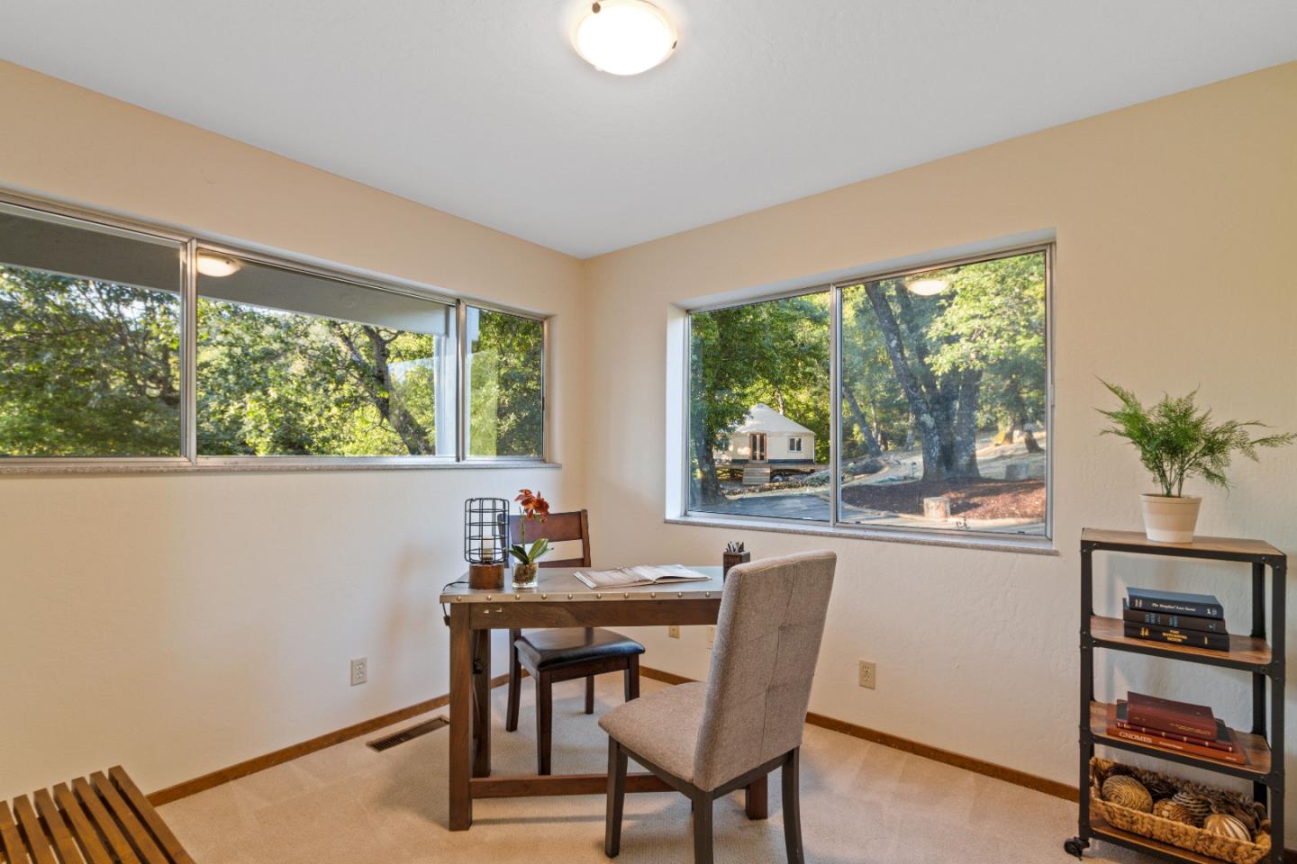 21000 Bear Creek RD