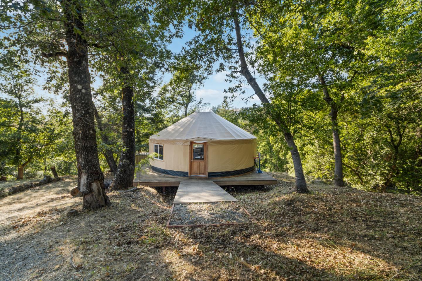 21000 Bear Creek RD