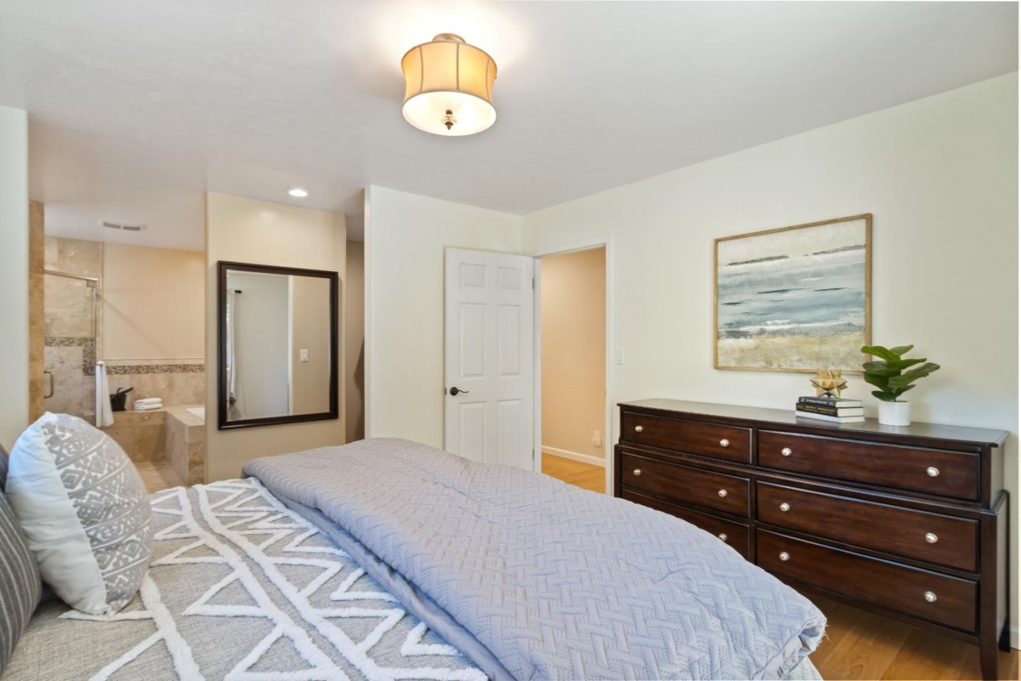 8141 Hermosa AVE