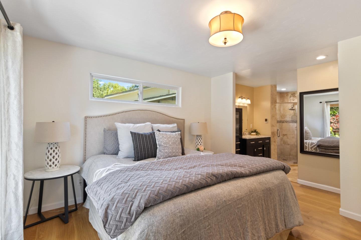 8141 Hermosa AVE