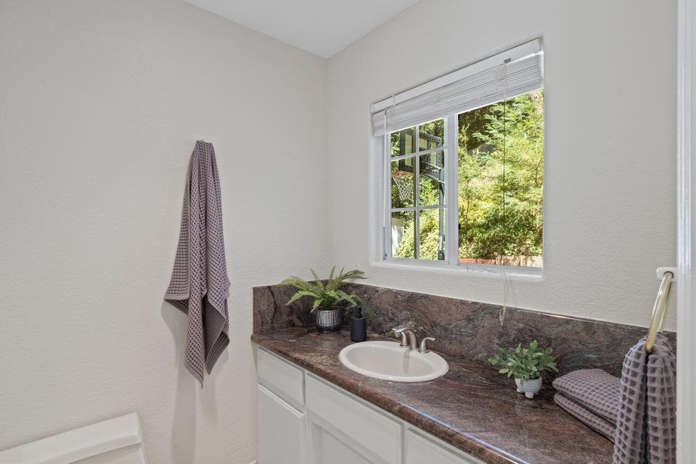 119 Fairmount DR