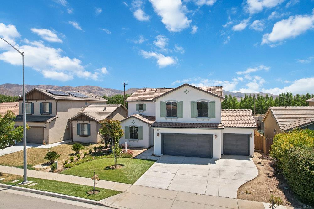 662 Luna WAY