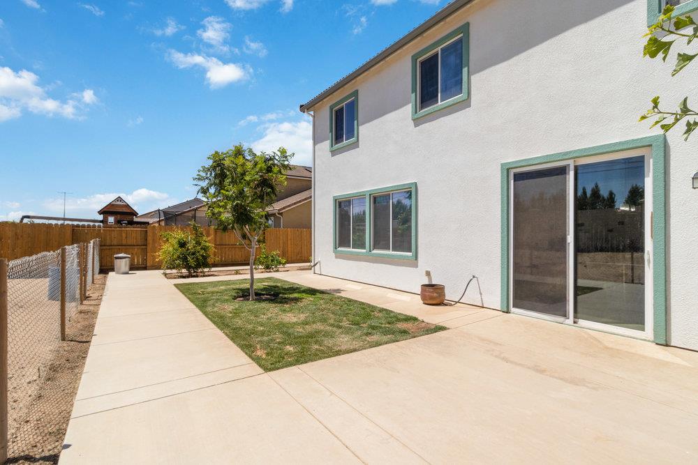 662 Luna WAY