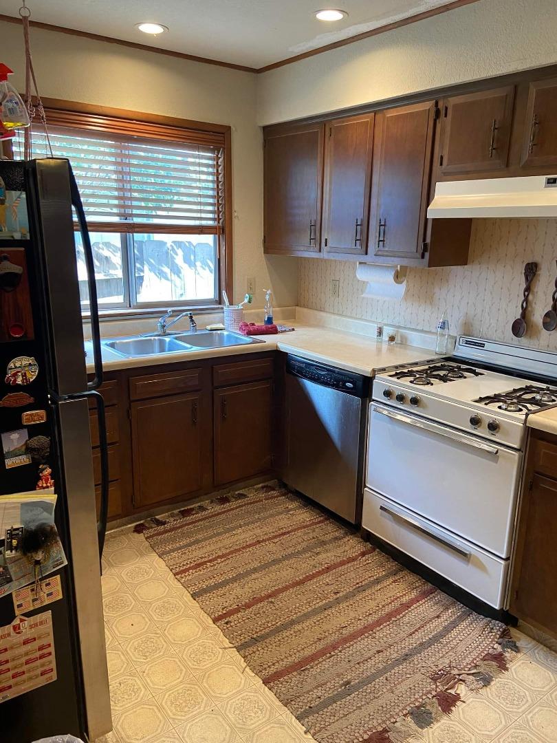 930 Matador DR