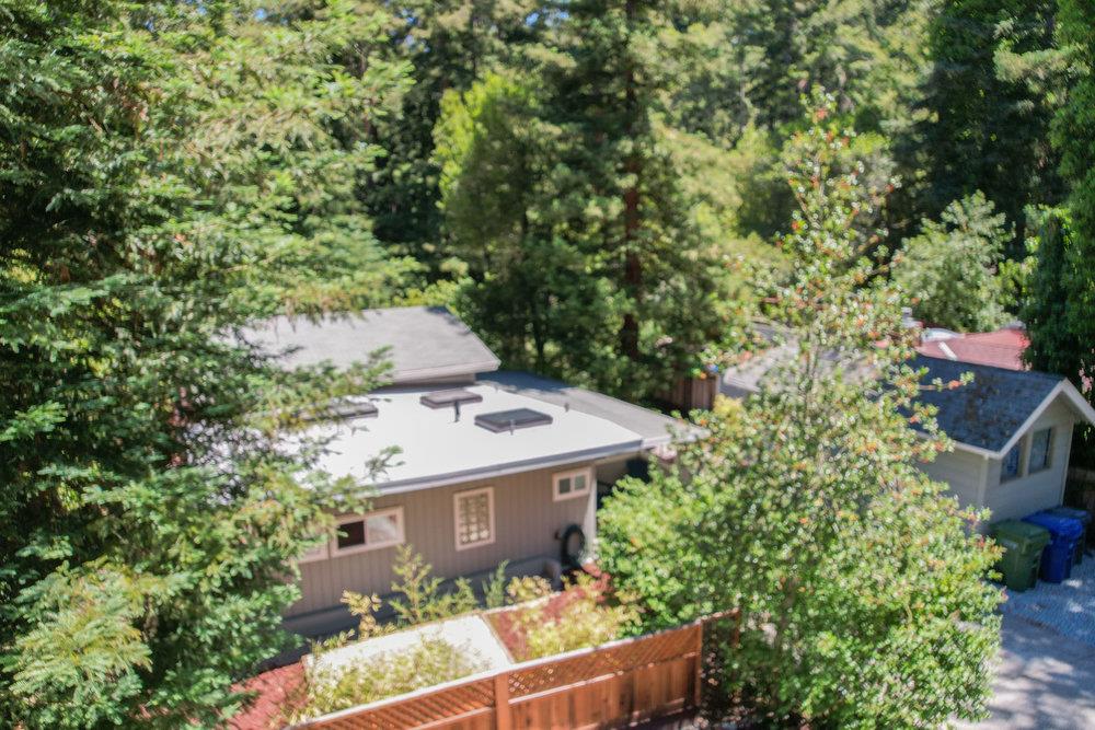 1004 Laurel AVE