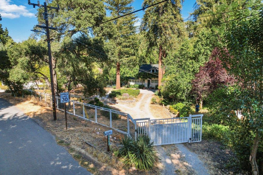 9540 Love Creek RD