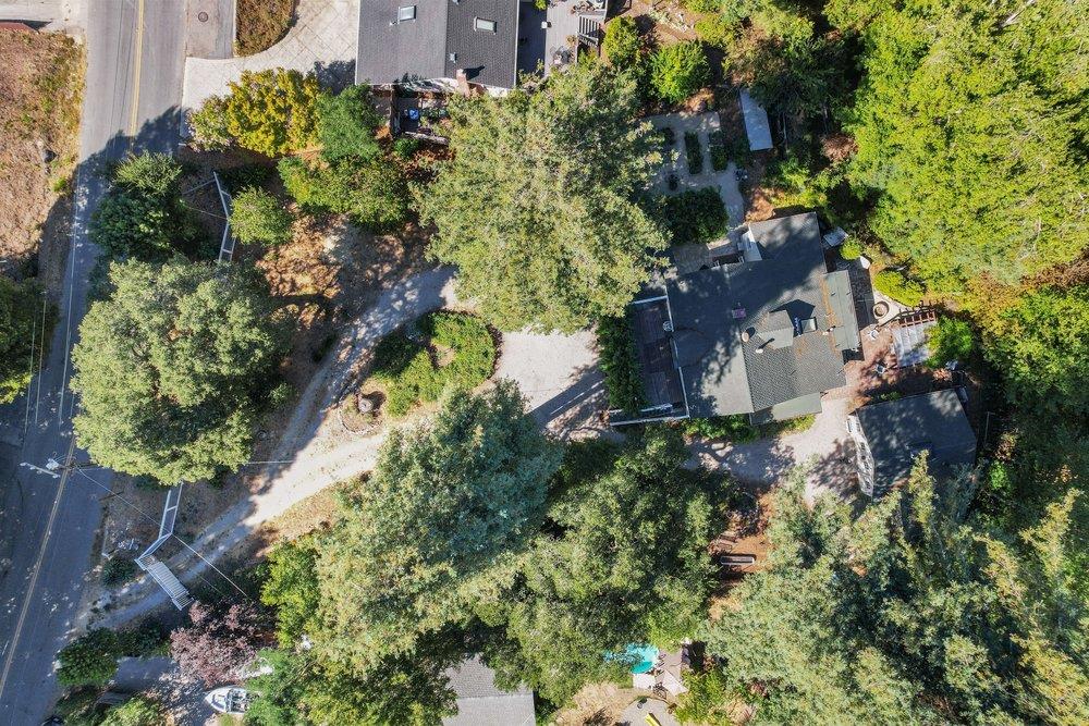 9540 Love Creek RD