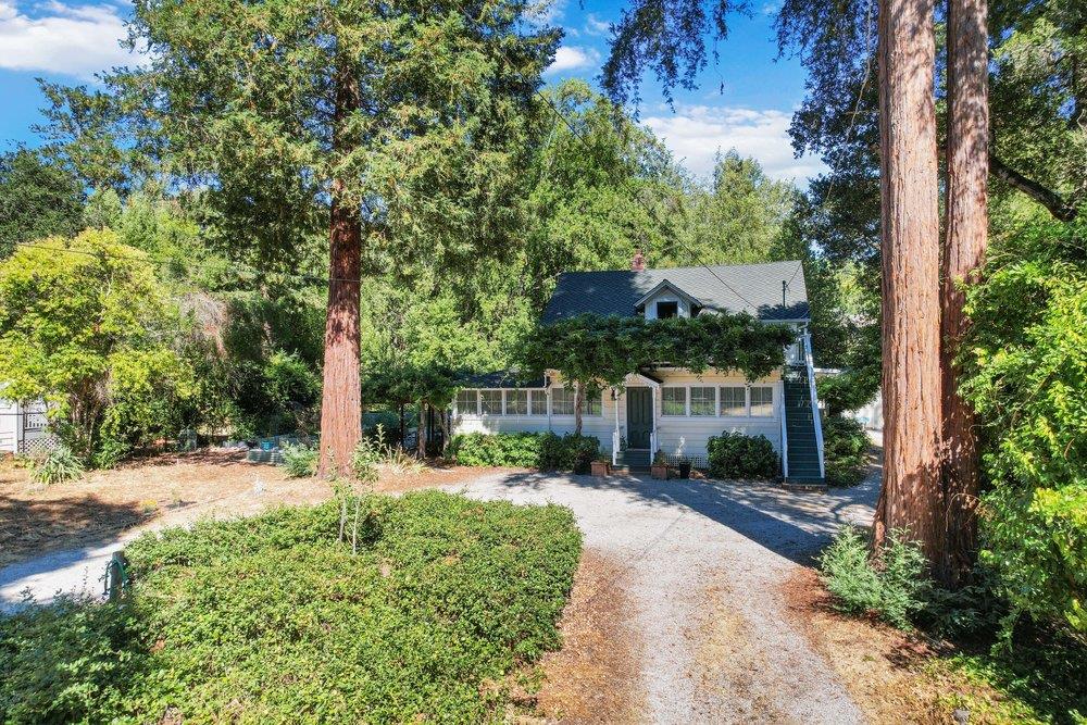 9540 Love Creek RD