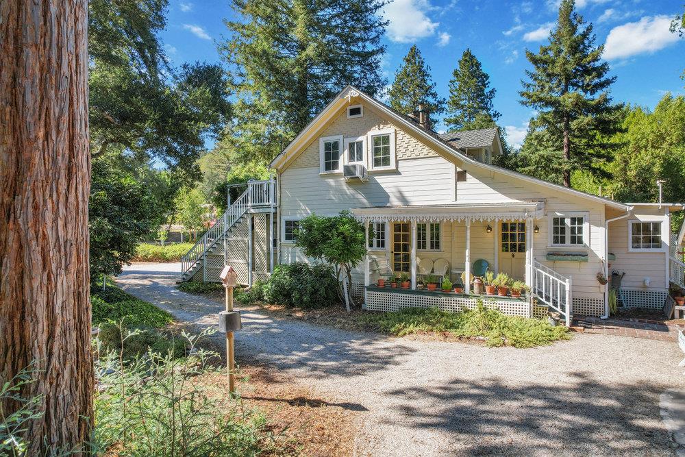 9540 Love Creek RD