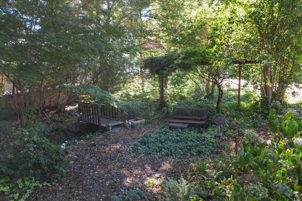 9540 Love Creek RD